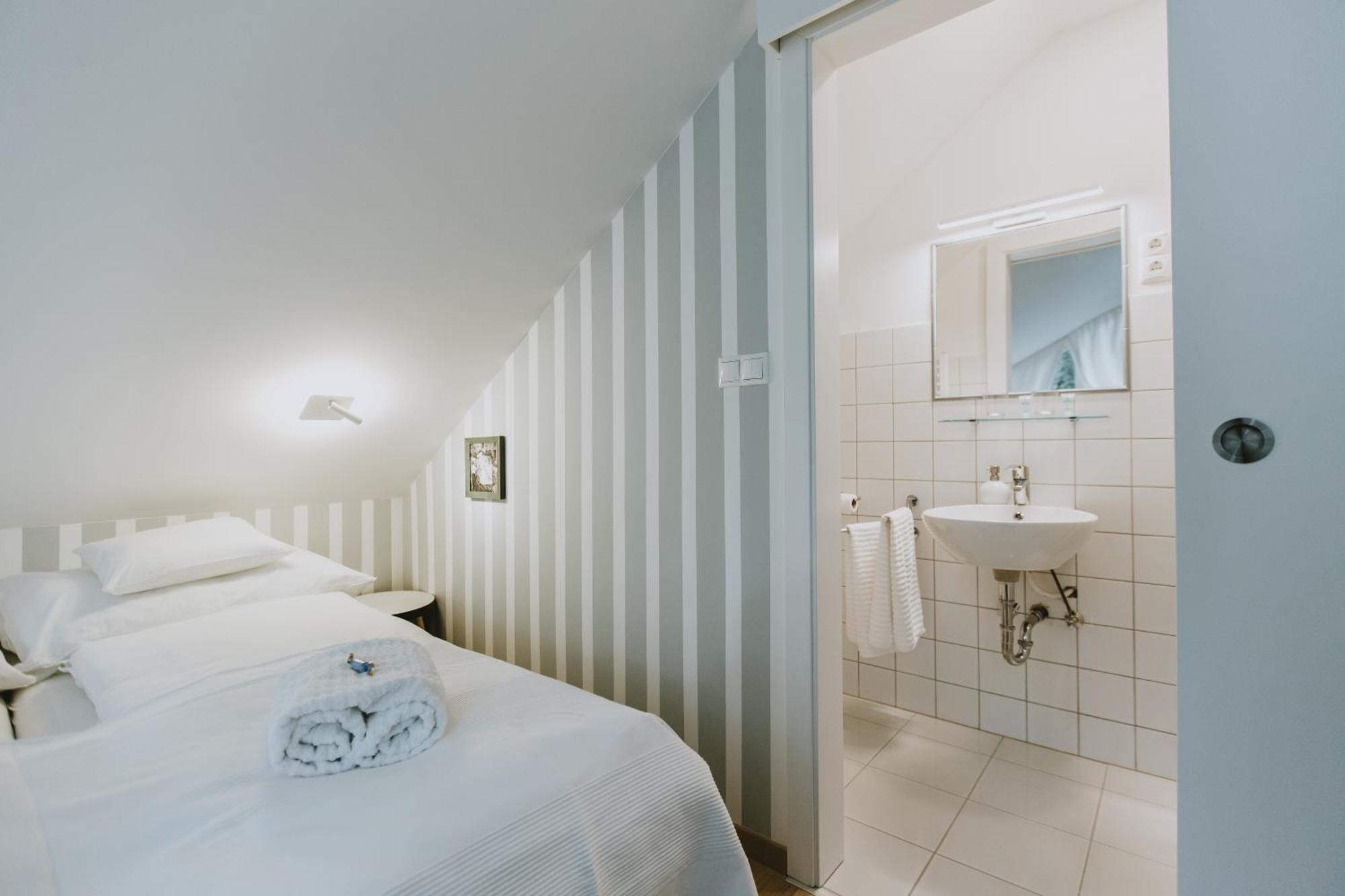Villa Mimi Sopron Bagian luar foto
